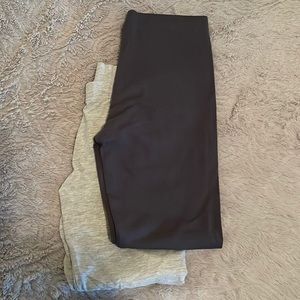Never worn kids leggings